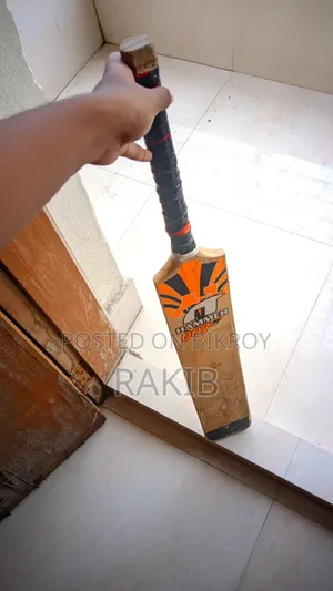 Hammer 007 (Cricket Bat)