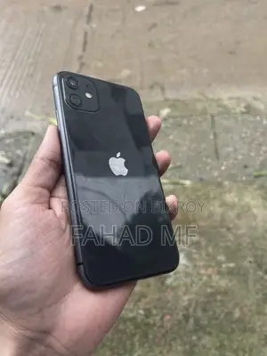 Apple iPhone 11 64 GB Black