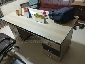 Boss Table Partex 66*32 Inch