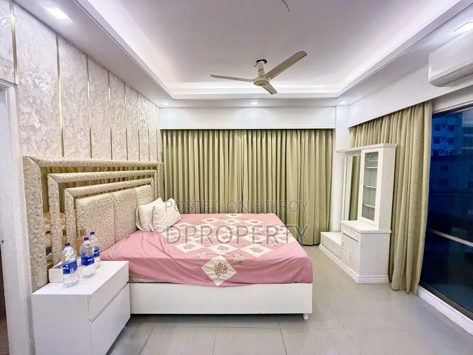 উত্তরায় ভাড়ার জন্য ফার্নিশড ৩ বেডরুমের অ্যাপার্টমেন্ট