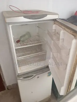 LG Refrigerator for Sale | Good Cooling Performance