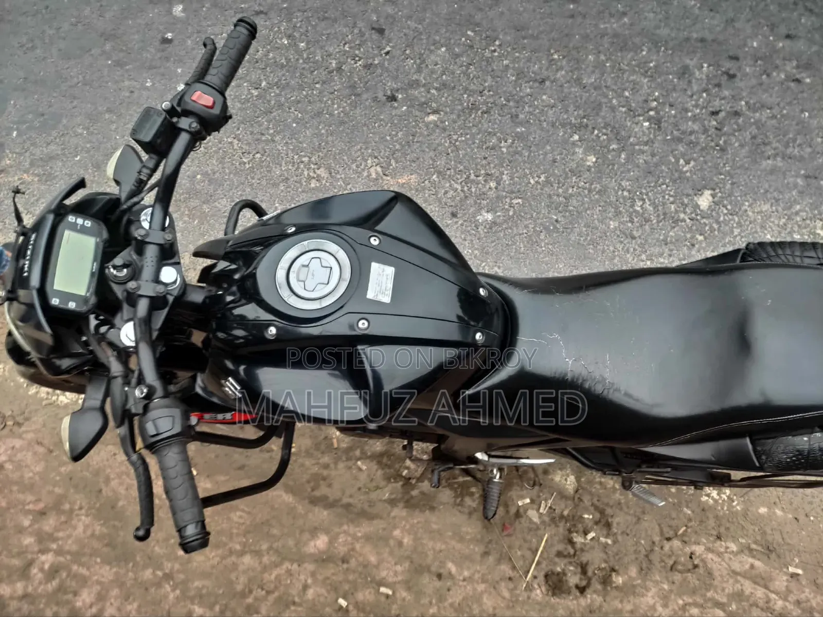 সুজুকি জিক্সার মনোটোন ২০১৬ ব্ল্যাক