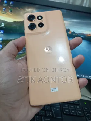 মটোরোলা এজ ৫০ ২৫৬ জিবি