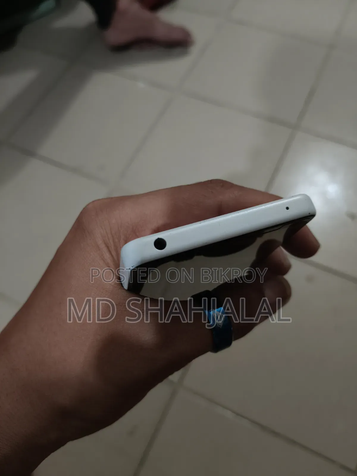 সনি এক্সপেরিয়া ১০ মার্ক ৪ ১২৮ জিবি সাদা
