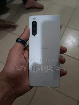 সনি এক্সপেরিয়া ১০ মার্ক ৪ ১২৮ জিবি সাদা