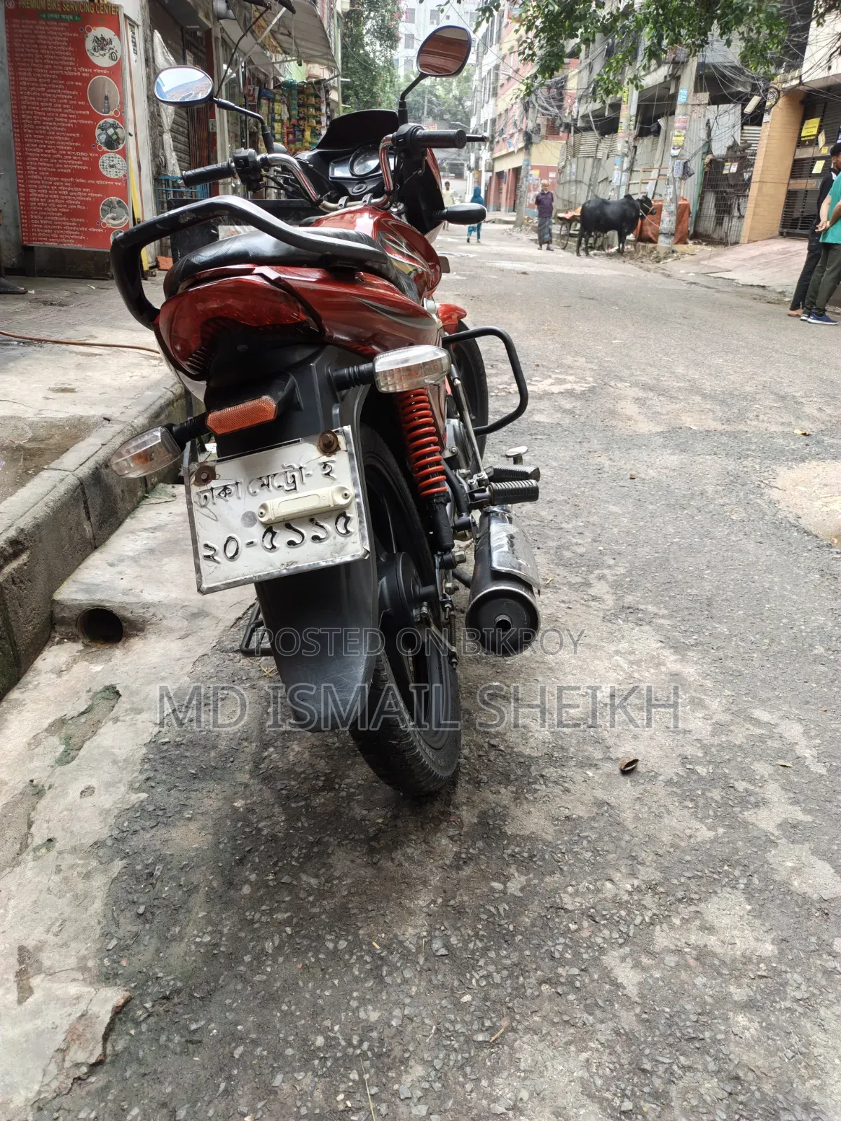 Mahindra Centuro 2015 Red