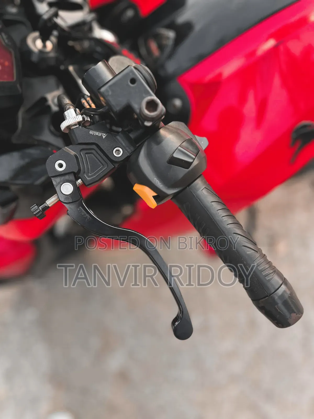TVS Apache 160 4V 2019 Red