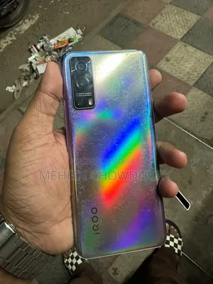 iQOO 128 GB