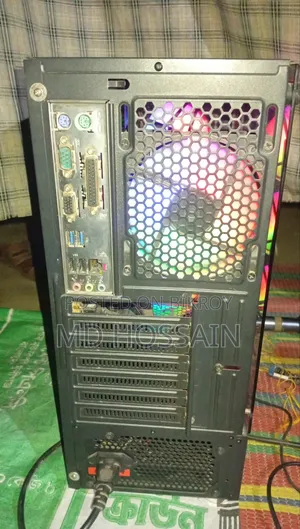 Desktop Computer 4GB Intel SSD 128GB