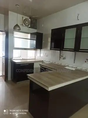 4-bedroom Apartment in Gulshan for Rent