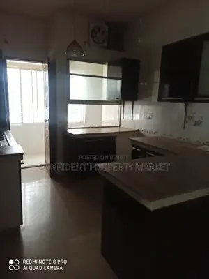 4-bedroom Apartment in Gulshan for Rent