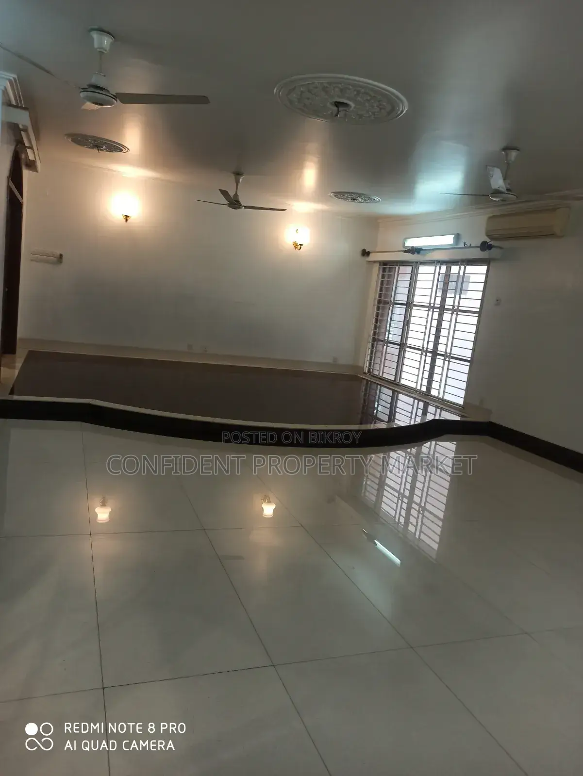 4-bedroom Apartment in Gulshan for Rent
