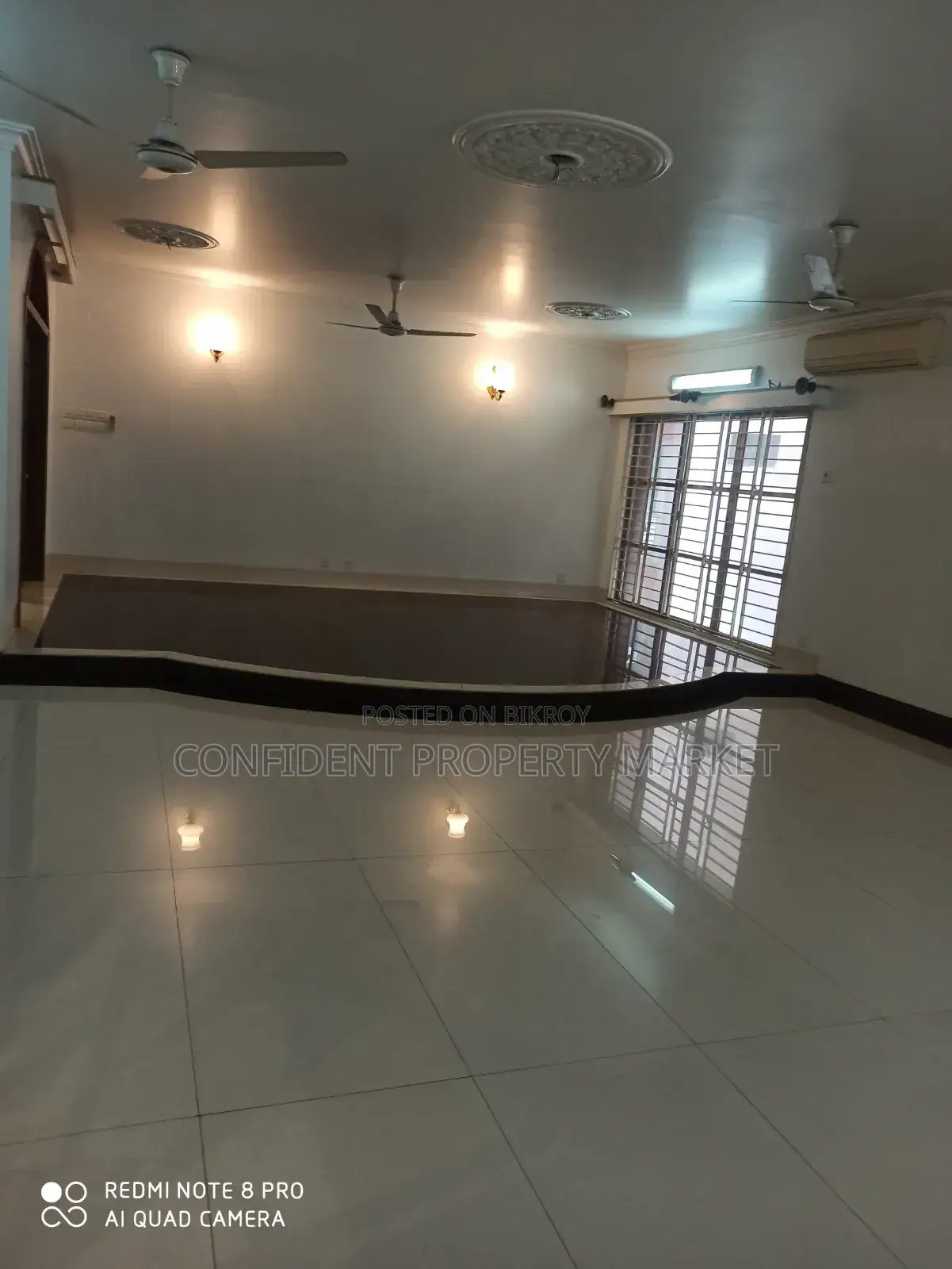 4-bedroom Apartment in Gulshan for Rent