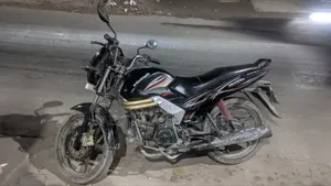 Mahindra Centuro 2013 Black