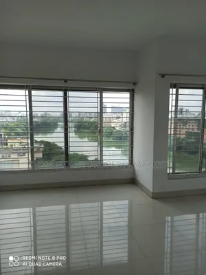 গুলশানে ৩ বেডরুমের অ্যাপার্টমেন্ট ভাড়ার জন্য