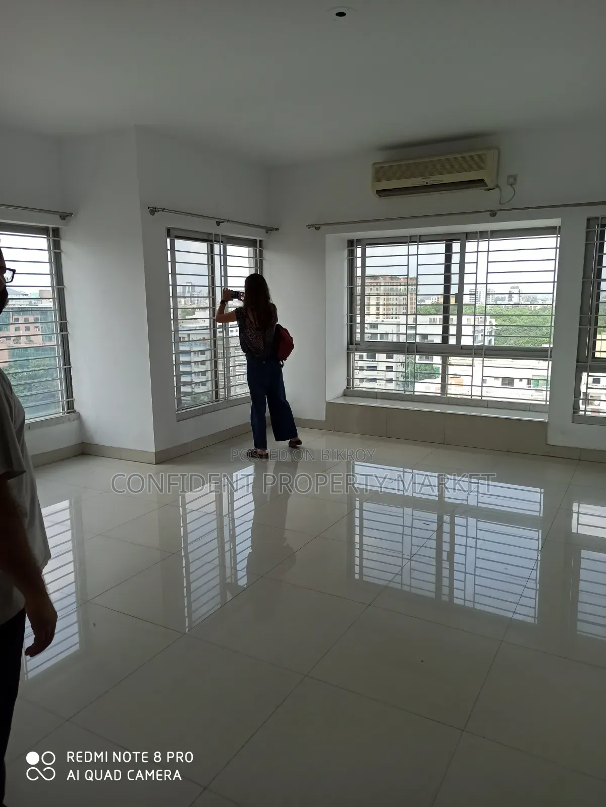 4bdrm Apartment in Gulshan for Rent