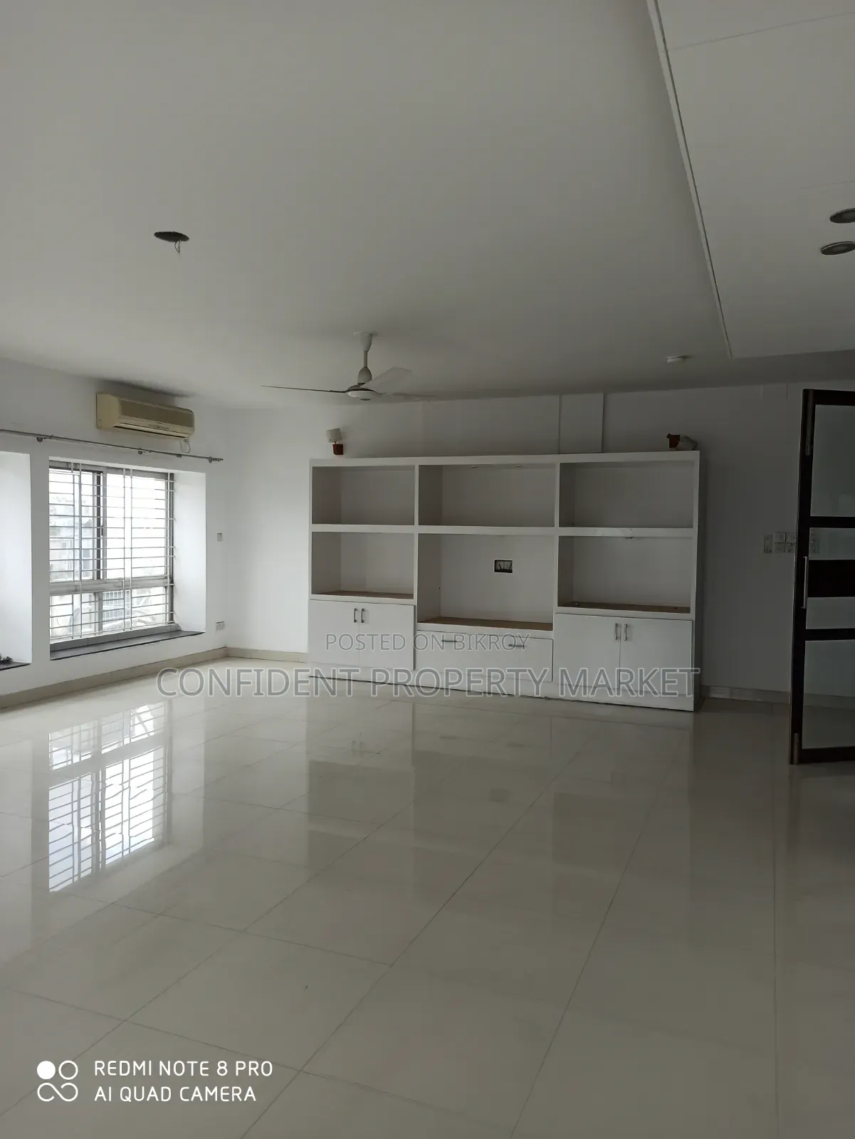 4-bedroom Apartment in Gulshan for Rent