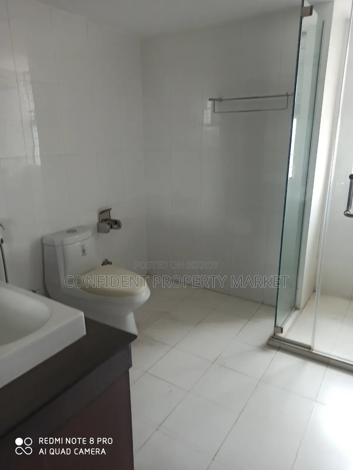 4-bedroom Apartment in Gulshan for Rent