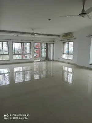 4-Bedroom Apartment in Gulshan for Rent