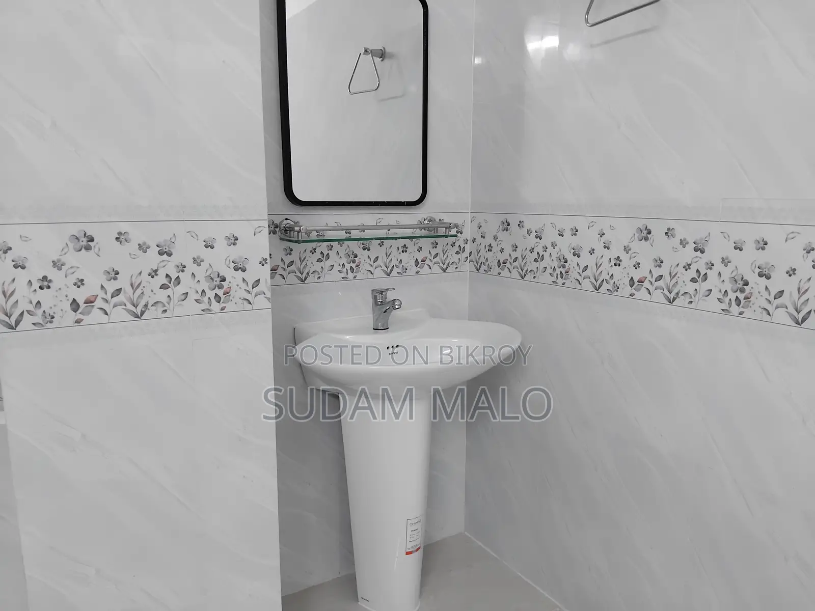 4 Bedroom Apartment in Uttara for Sale