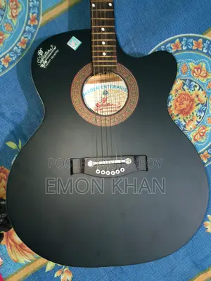 Signature Black Acoustic Guitar With Bag - Good Condition
