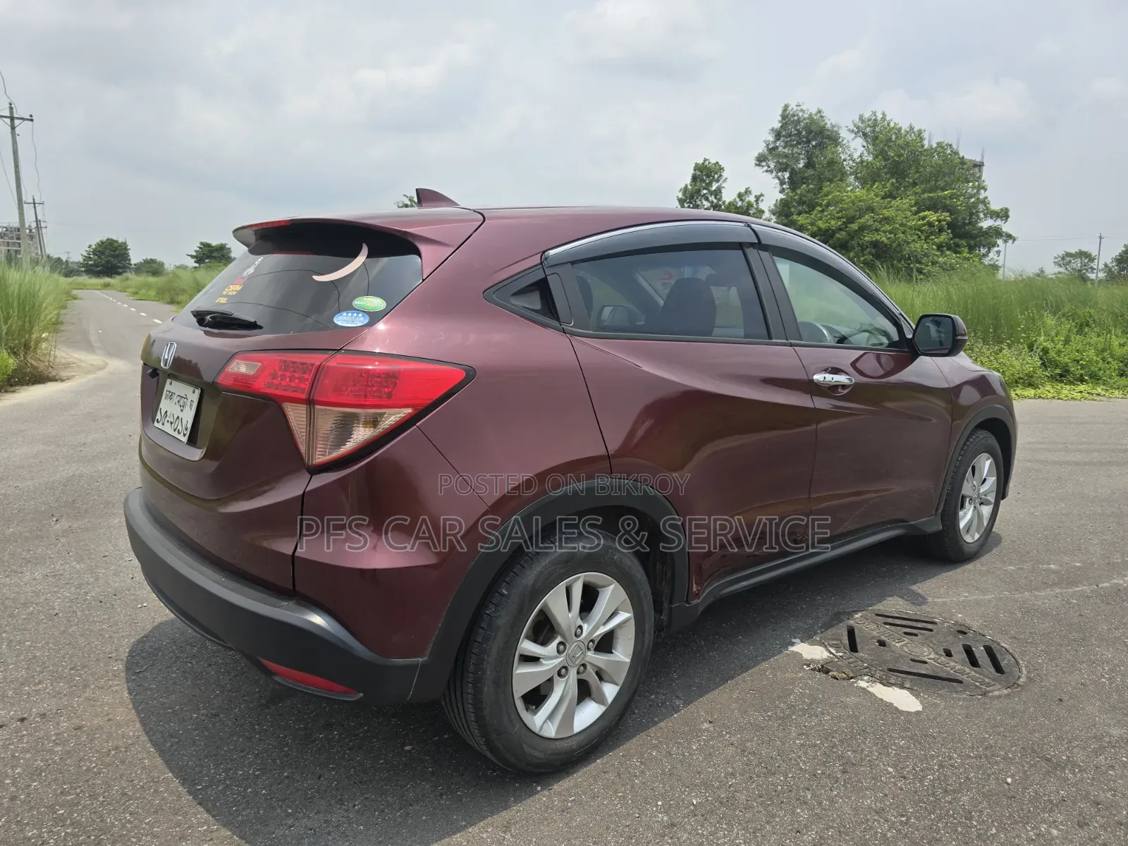 Honda Vezel 2015 Maroon