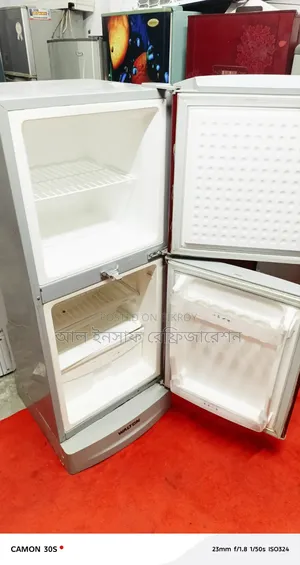 ১টি ফ্রিজ বিক্রি করা হবে