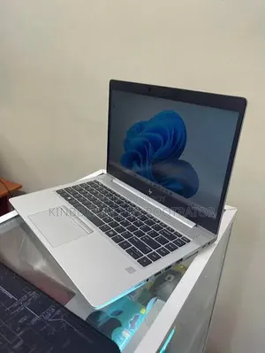 Laptop HP EliteBook 830 G6 8GB Intel Core I5 SSD 256GB