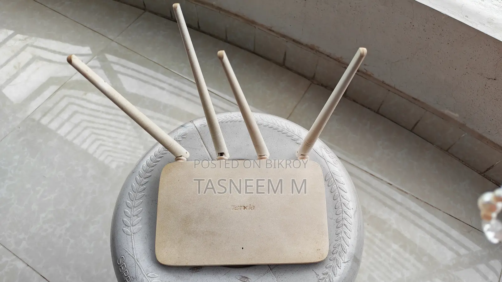 Tenda N300 4 Antenna