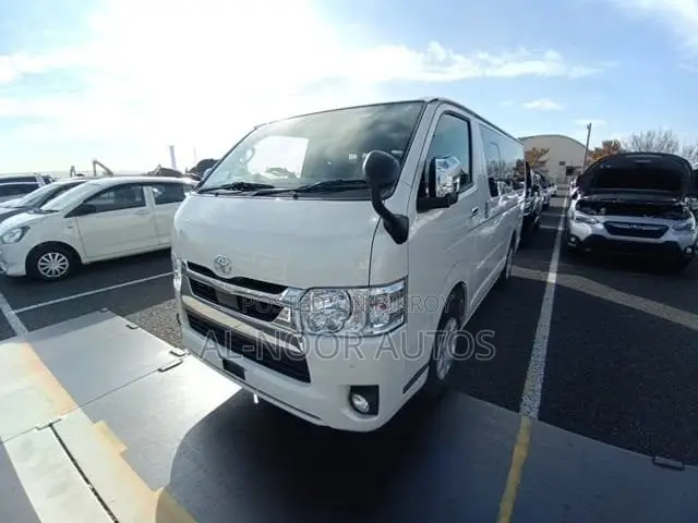 Toyota HiAce 2023 White