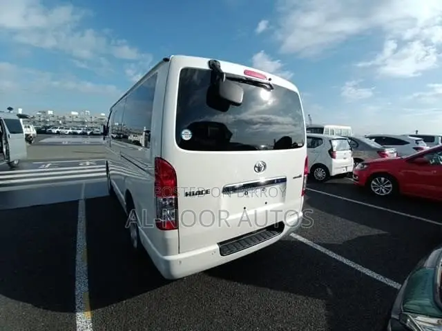 Toyota HiAce 2023 White