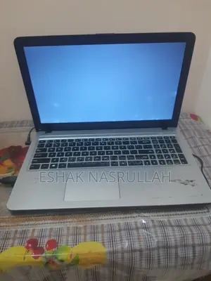 Laptop Asus VivoBook X540SA 4GB Intel Core I3 HDD 1T