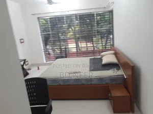 গুলশানে ভাড়ার জন্য ফার্নিশড ৩ বেডরুমের অ্যাপার্টমেন্ট