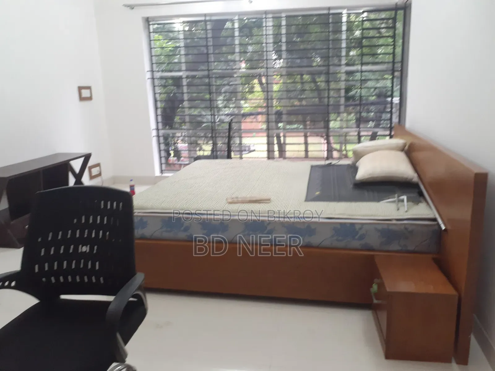 গুলশানে ভাড়ার জন্য ফার্নিশড ৩ বেডরুমের অ্যাপার্টমেন্ট