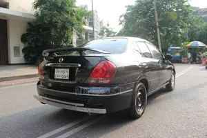 Nissan Sunny 2006 Black