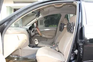 Nissan Sunny 2006 Black