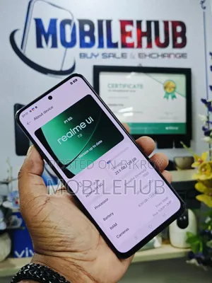 Realme 128 GB Red
