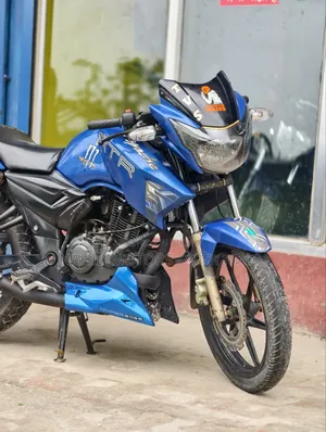 TVS Apache RTR 160 2V 2018 Blue