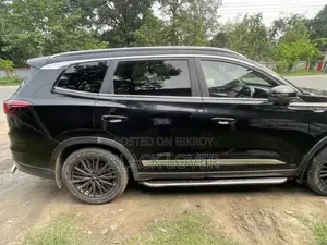 Chery Tiggo 8 Pro Luxury 2023 Black