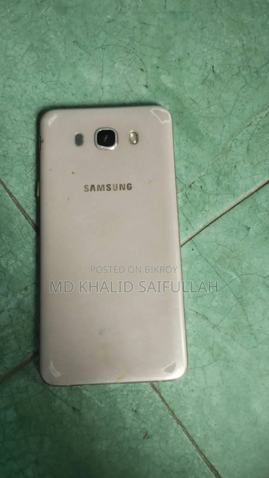 Samsung Galaxy J7 16 GB Gold