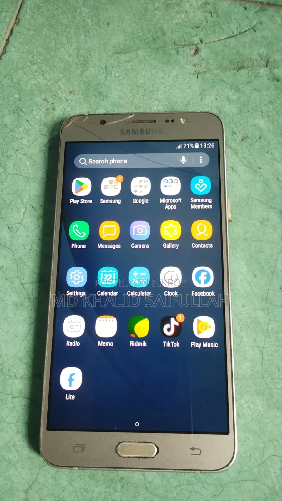 Samsung Galaxy J7 16 GB Gold
