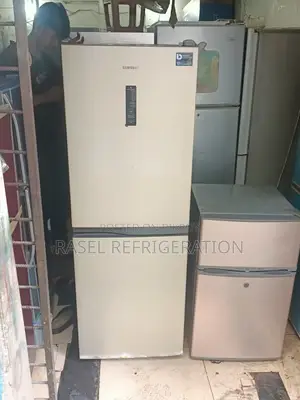 250 লিটার ইনভাইটার Samsung ফিরিজ বিক্রি করা হবে।