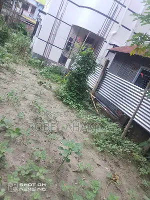 জমি বিক্রয় হবে