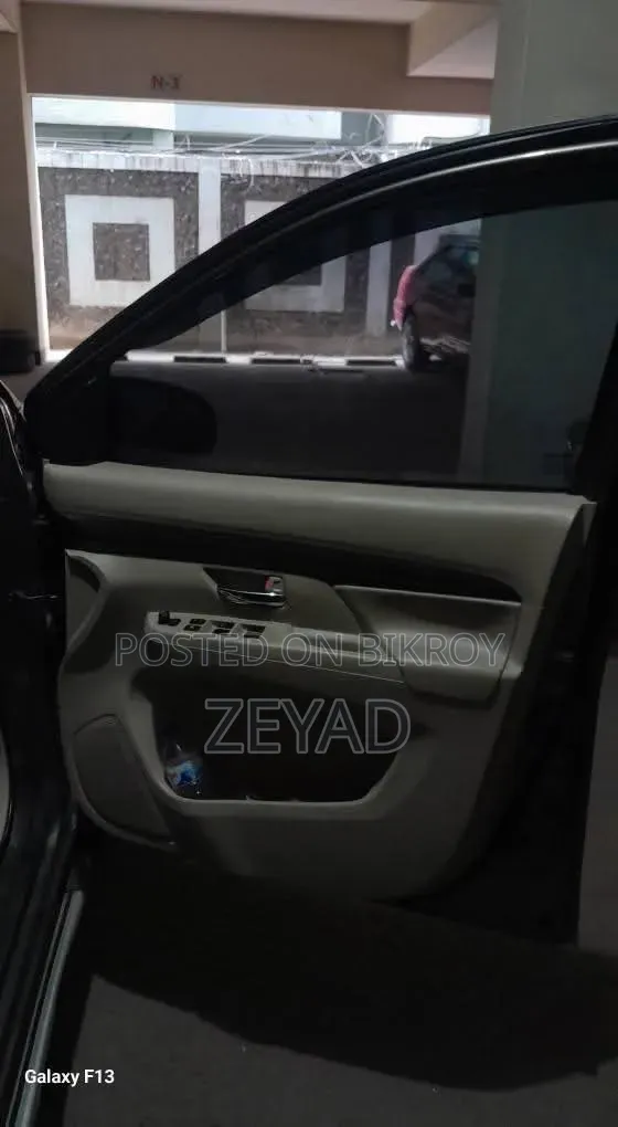 Suzuki Ertiga 2019 Gray