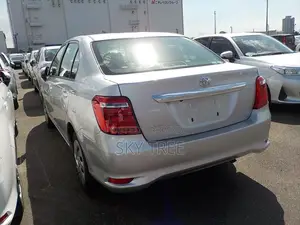 Toyota Axio 2020 Silver