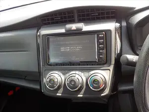 Toyota Axio 2020 Silver