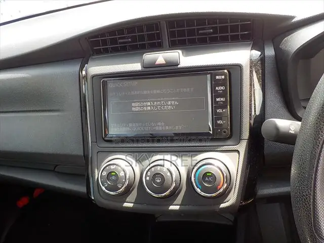 Toyota Axio 2020 Silver
