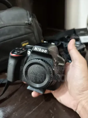Nikon D3400 DSLR With Accessories