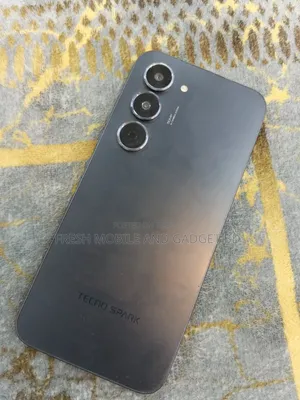 টেকনো স্পার্ক ৪০ প্রো ১২৮ জিবি ব্ল্যাক