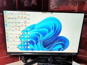 Desktop Computer 4GB Intel Core I3 SSD 1T